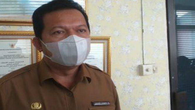 
 Teks foto : Kepala Dinas Kesehatan Provinsi Riau, Zainal Arifin.