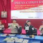 Teks foto : Kabid Humas Polda Riau, Kombes Sunarto saat menggelar konferensi pers bersama pihak Bea Cukai Riau dan Wadir Resnarkoba pada Kamis (27/07/2022).