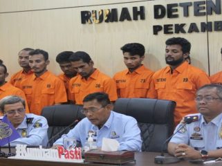 📷 Kepala Kantor Wilayah Kementerian Hukum dan HAM Riau, Mhd. Jahari Sitepu saat menggelar konfrensi pers, Selasa (04/10/2022).