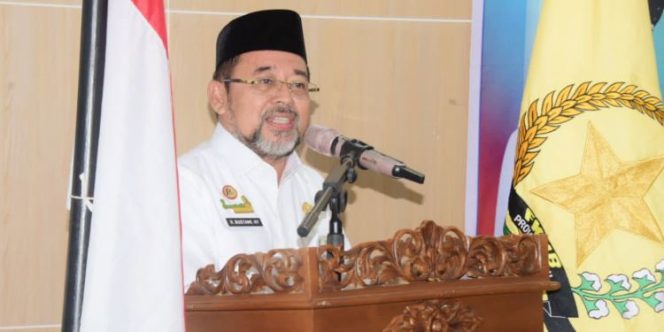
 ? Staf Ahli Bidang Ekonomi, Keuangan dan Pembangunan Bustami HY.