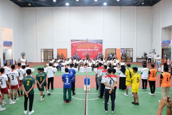 
 ? Turnamen Sepak Takraw Kapolda Riau Cup 2023 Resmi Digelar.