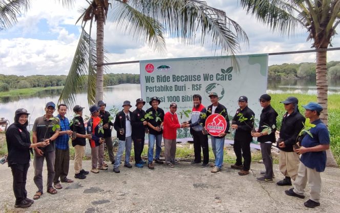 
 ? Aksi penahanan pohon yang dilaksanakan Pertabike Duri dan PHR WK Rokan di area SM Giam Siak Kecil Bukit Batu, tepatnya Dusun Bagan Benio, Kecamatan Talang Muandau, Kabupaten Bengkalis, Riau. 