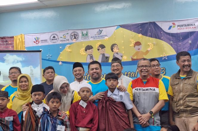 
 ? Kegiatan Khitanan Massal yang dilaksanakan PHR WK Rokan dalam Program Energizing Community & Environment sekaligus dalam rangkaian HUT ke-5 PHR di area operasi.
