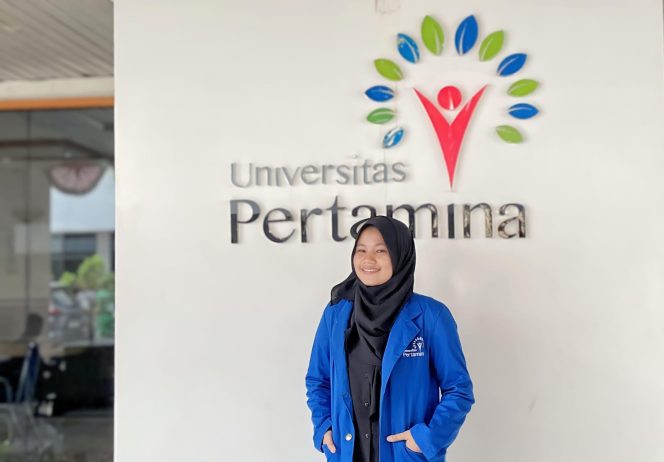 
 📸 Nuraini, Putri asal Kabupaten Rokan Hilir, Riau, penerima beasiswa prestasi PHR yang meraih penghargaan atas karyanya dalam lomba essay inovasi nasional.