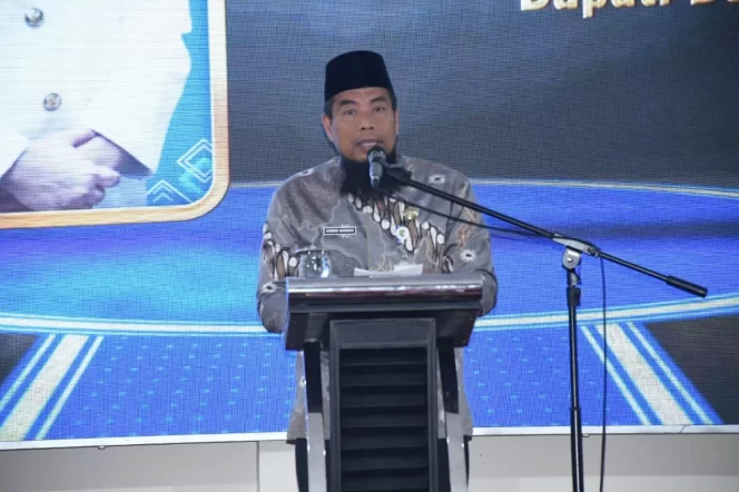 
 ? Asisten Pemerintahan dan Kesejahteraan Rakyat Andris Wasono saat penyampaiannya pada acara penutupan Rakor BAKORMA di Politeknik Negeri Bengkalis, Sabtu (24/2/2024).