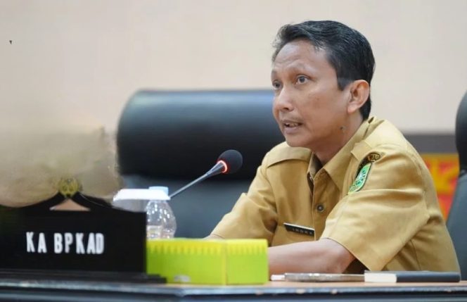 
 ? Indra, SE (Sumber: MCR)