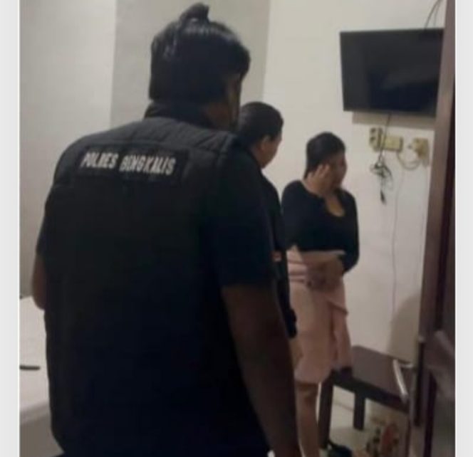 
 Tim Reskrim Polres Bengkalis saat melakukan razia