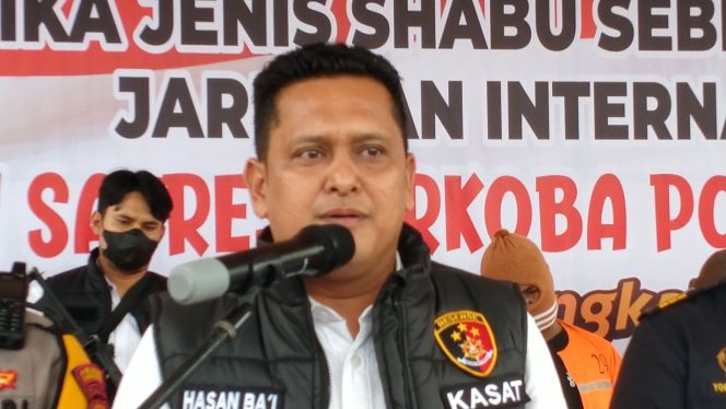 
 ? Kasat Narkoba Polres Bengkalis, Iptu Hasan Basri.
