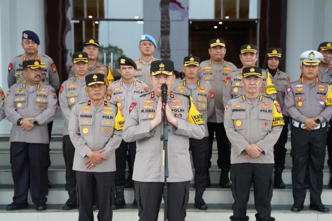 
 ? Kapolda Riau, Irjen Pol Mohammad Iqbal saat penyampaiannya.(Sumber: mcr)