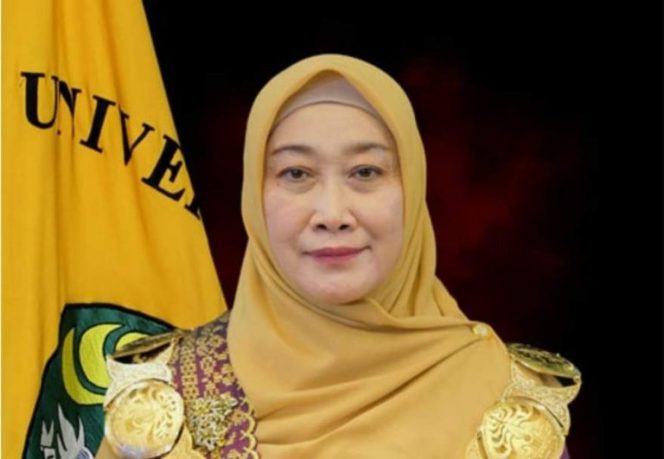 
 Rekor UNRI Prof. Dr. Hj. Sri Indarti