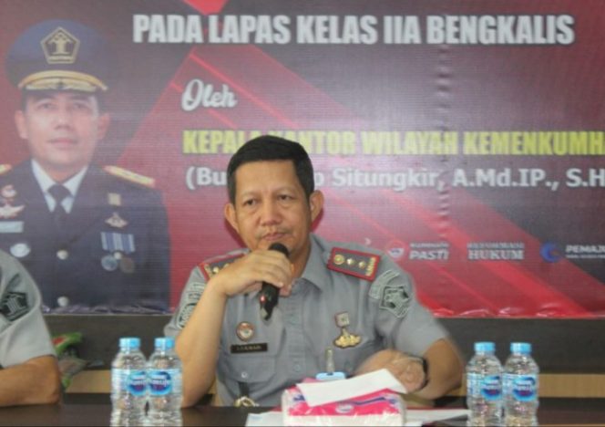 
 ? Kepala Lapas Bengkalis, Muhammad Luqman.