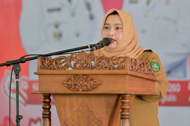 
 ? Bupati Bengkalis Kasmarni.