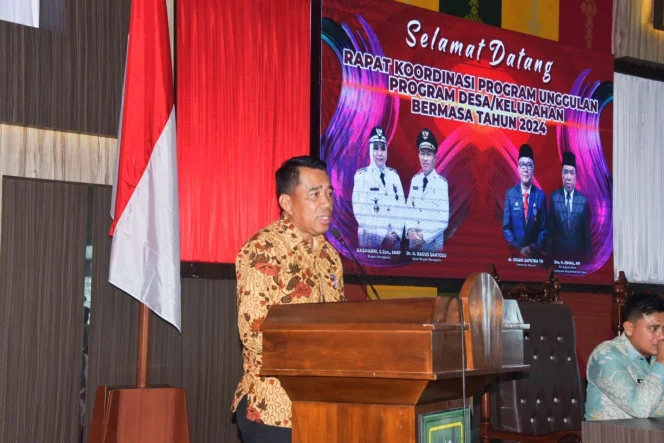 
 📸 Plt. Kepala Dinas Pemberdayaan Masyarakat Desa, Ismail.