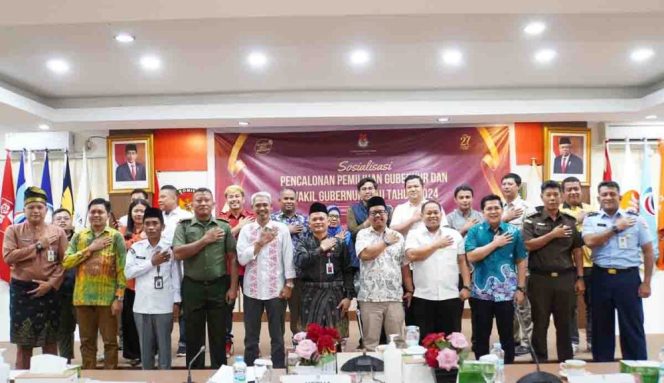 
 📸 Foto bersama usai acara sosialisasi. (Sumber/Doc : Media Center Riau)