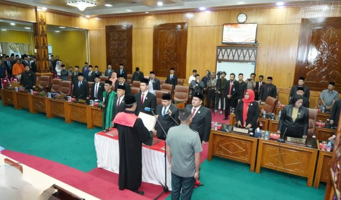 
 📸 Rapat Paripurna Pengucapan Sumpah dan Janji Pimpinan DPRD periode 2024-2029.