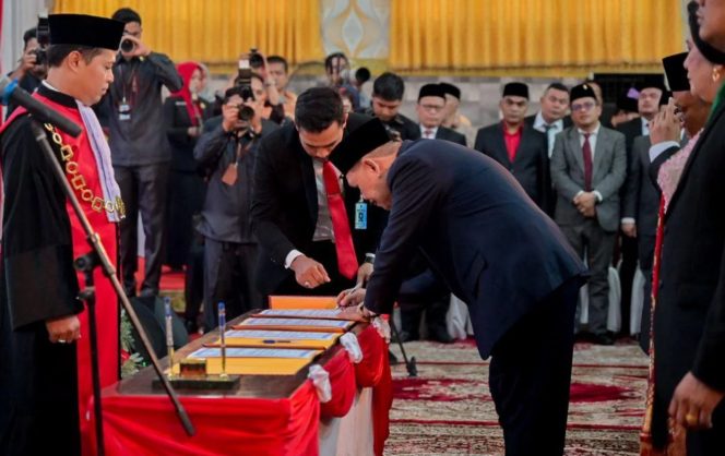 
 📸 Pelantikan 45 anggota DPRD Kabupaten Bengkalis Periode 2024-2029.
