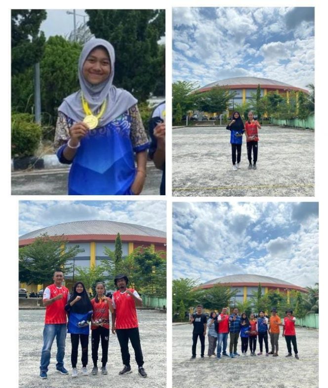 
 Roselia bersama pelatih dan rekan-rekannya