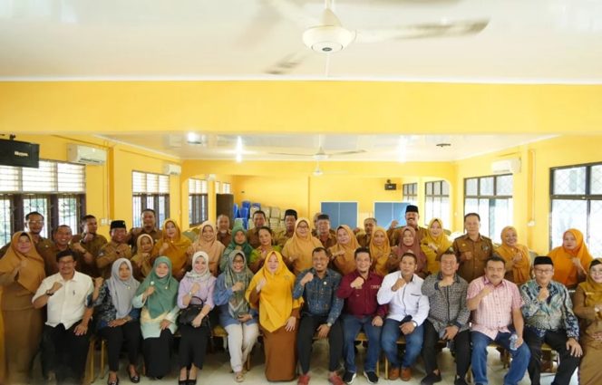 
 📸 Komisi IV DPRD Kabupaten Bengkalis memenuhi undangan Dinas Pendidikan Kabupaten Bengkalis melakukan pemantauan serta Monitoring ke satuan pendidikan yang berada di wilayah Korwilcam Pendidikan Kecamatan Mandau.