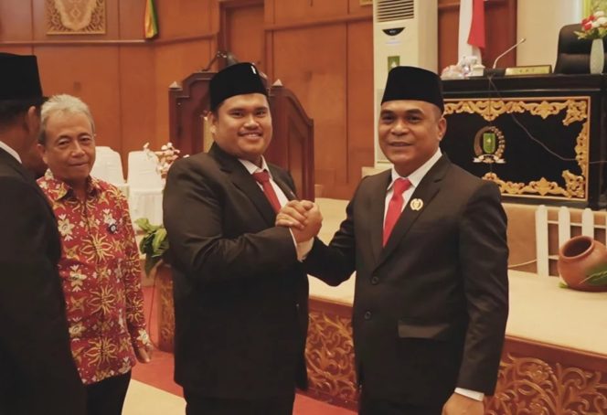 
 📸 Ketua DPRD Kabupaten Bengkalis, Septian Nugraha (kiri) bersama Ketua DPRD Riau, Kaderismanto (kanan).
