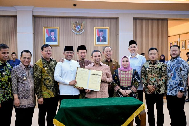 
 📸 Bupati Bengkalis Rakor Bersama Gubernur Riau.