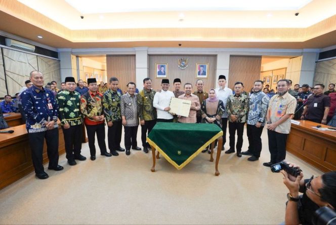 
 📸 Bupati Bengkalis, Kasmarni, turut hadir dalam Rapat Koordinasi (Rakor) Perencanaan Pembangunan se-Provinsi Riau.