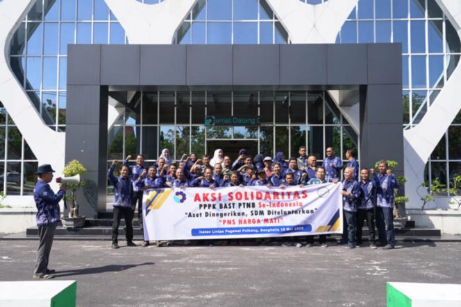 
 Aksi Solidaritas Dosen Polbeng 