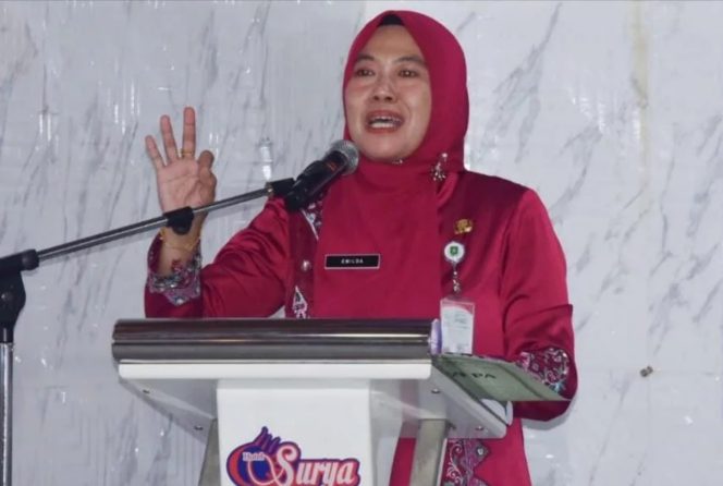 
 📸 Kepala Dinas Pemberdayaan Perempuan dan Perlindungan Anak (DPPPA) Kabupaten Bengkalis, Emilda Susanti.