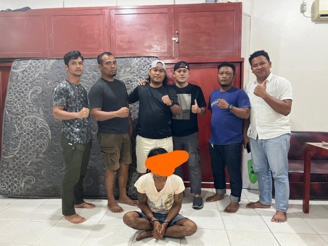 
 Poto pelaku usai di periksa oleh aparat 
