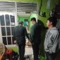 Tim Sat Reskrim Polres Bengkalis menjemput RA
