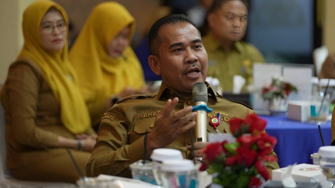 
 📸 Sekretaris Daerah Kabupaten Siak Mahadar .