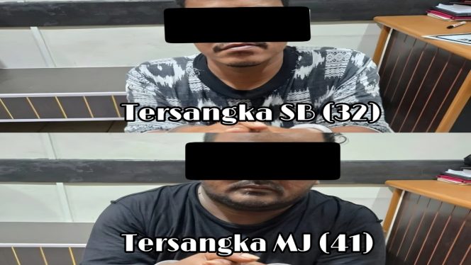 
 📸 Petugas Polsek Bukit Batu mengamankan dua pria yang diduga terlibat peredaran narkotika di dua desa berbeda, Kamis, 26 Februari 2026.