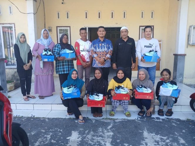 
 Istimewa