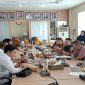 Suasana rapat DPRD Bengkalis bersama pemerintah daerah dan pengelola SPBU membahas distribusi BBM bersubsidi.