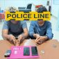 📸 Polisi menyita sabu dan ponsel dari dua tersangka di Mandau.
