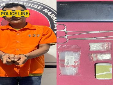 📸 Pelaku beserta barang bukti sabu dan alat transaksi diamankan Polres Bengkalis.