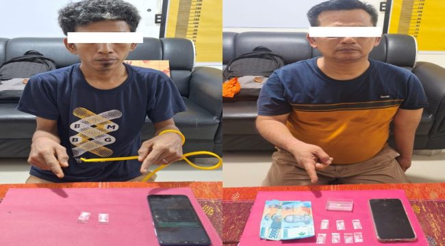 📸 Dua tersangka kasus sabu diamankan Polsek Mandau dalam pengembangan jaringan narkotika di Bengkalis.