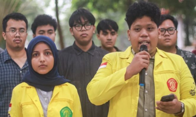 
 📸 Mahasiswa Universitas Indonesia akan menggelar demo mahasiswa di Bundaran HI, Jakarta, Jumat 12 Juni 2026.