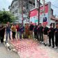 Tim Diskominfotik Bengkalis bersama perwakilan ISP meninjau titik penataan Kabel Fiber Optic di kawasan perkotaan Bengkalis.
