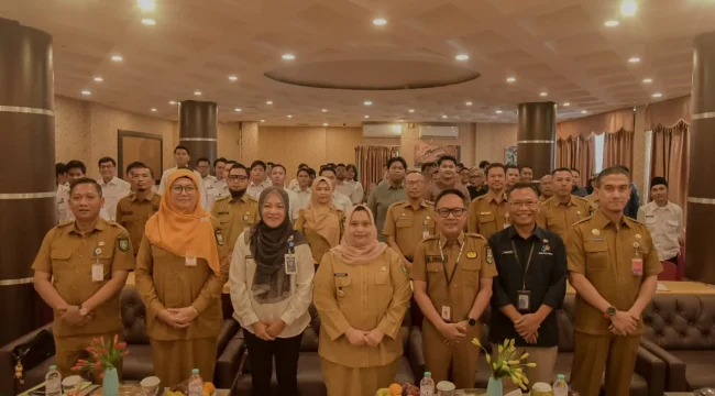 📸 Bupati Bengkalis Kasmarni menerima audiensi jajaran Kantor Pelayanan Pemenuhan Gizi Pekanbaru.