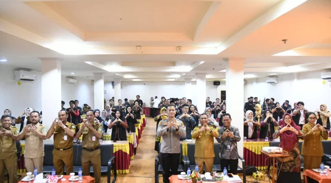 📸 Wakil Bupati Bengkalis Bagus Santoso membuka pelatihan petugas pendataan lengkap Sensus Ekonomi 2026 di Aula Pantai Marina Hotel Bengkalis, Selasa, 2 Juni 2026.
