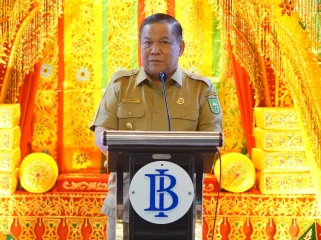 📸 Plt Gubernur Riau SF Hariyanto.