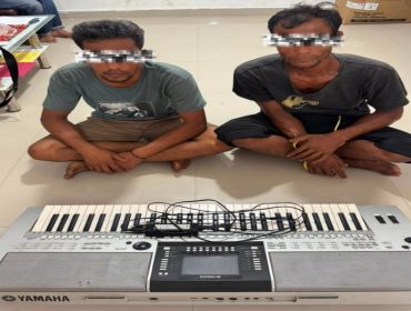 📸 Dua terduga pelaku kasus pencurian dengan pemberatan (curat) diamankan Polsek Mandau bersama barang bukti yang berhasil disita.
