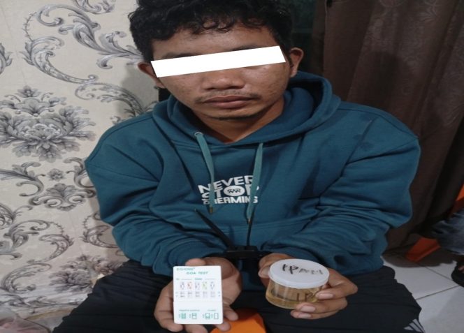 
 📸 Polsek Rupat menangkap IH, 25 tahun, DPO kasus narkotika.