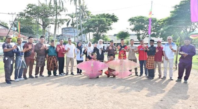 📸 Peserta dari kalangan masyarakat dan pelajar mengikuti lomba gasing dan layang-layang dalam rangka Hari Jadi ke-514 Bengkalis, Ahad, 19 Juli 2026.