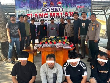 📸 Tersangka dan barang bukti sabu, ekstasi, dan cartridge Etomidate dalam pengungkapan narkotika oleh Polsek Bantan dan Satresnarkoba Polres Bengkalis.